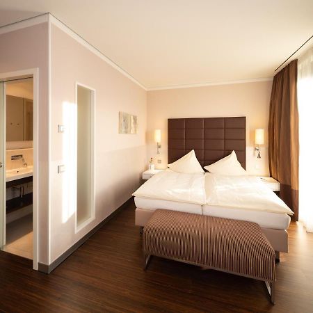 Hotel Eberhards Am Wasser Bietigheim-Bissingen Ngoại thất bức ảnh